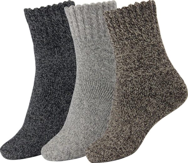 BomKinta Boot Socks for Women Winter Solid Thick Warm Socks Cozy Crew Socks Christmas Gift
