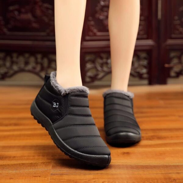 Stunner Snow Boots for Women Winter Ankle Boots Warm Fur Lined Ankle Booties Waterproof Comfortable Outdoor Slip On Winter Shoes Booties - Image 6